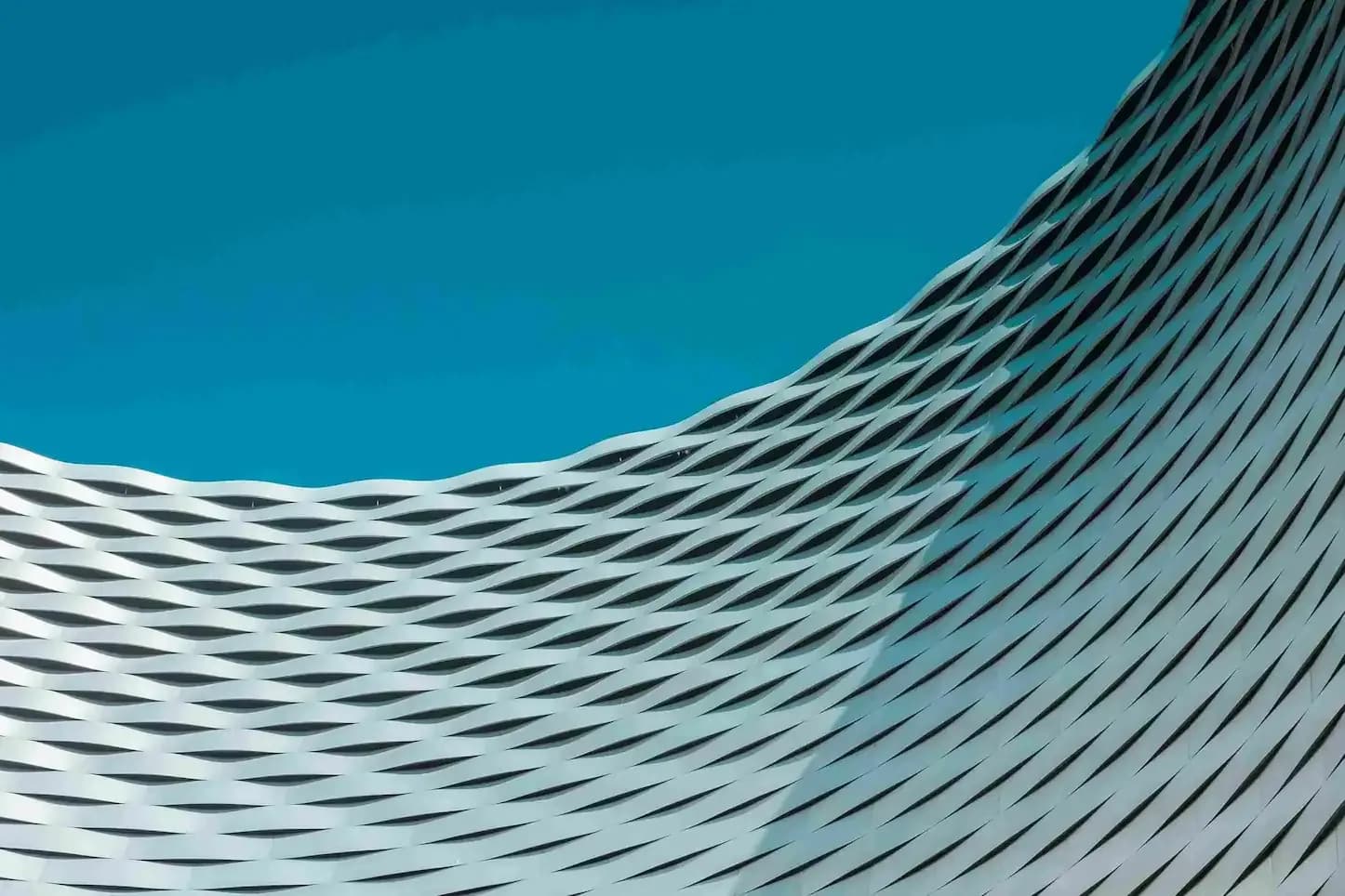Partenariat stratégique : Inter Invest x Shares Pro